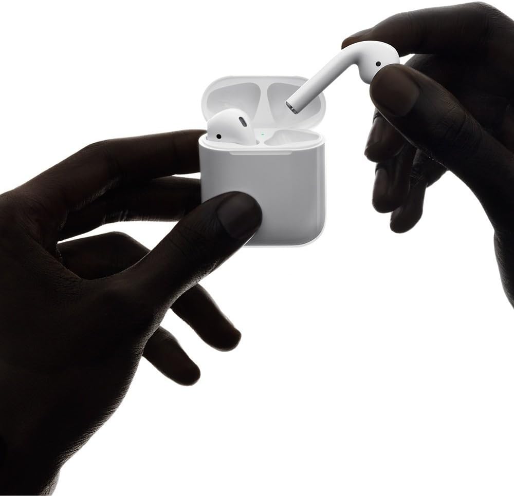 Apple AirPods 2 met draadloze oplaadcase van €169,- NU €119,-